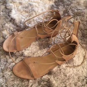 Stuart Weitzman Tie Up Gladiator 8.5 Beach Sand